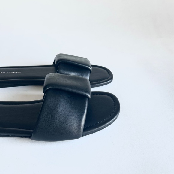 New Marc Fisher Black Man Made Leather Rubber Outsole Flip Flops size 9 - Picture 11 of 11